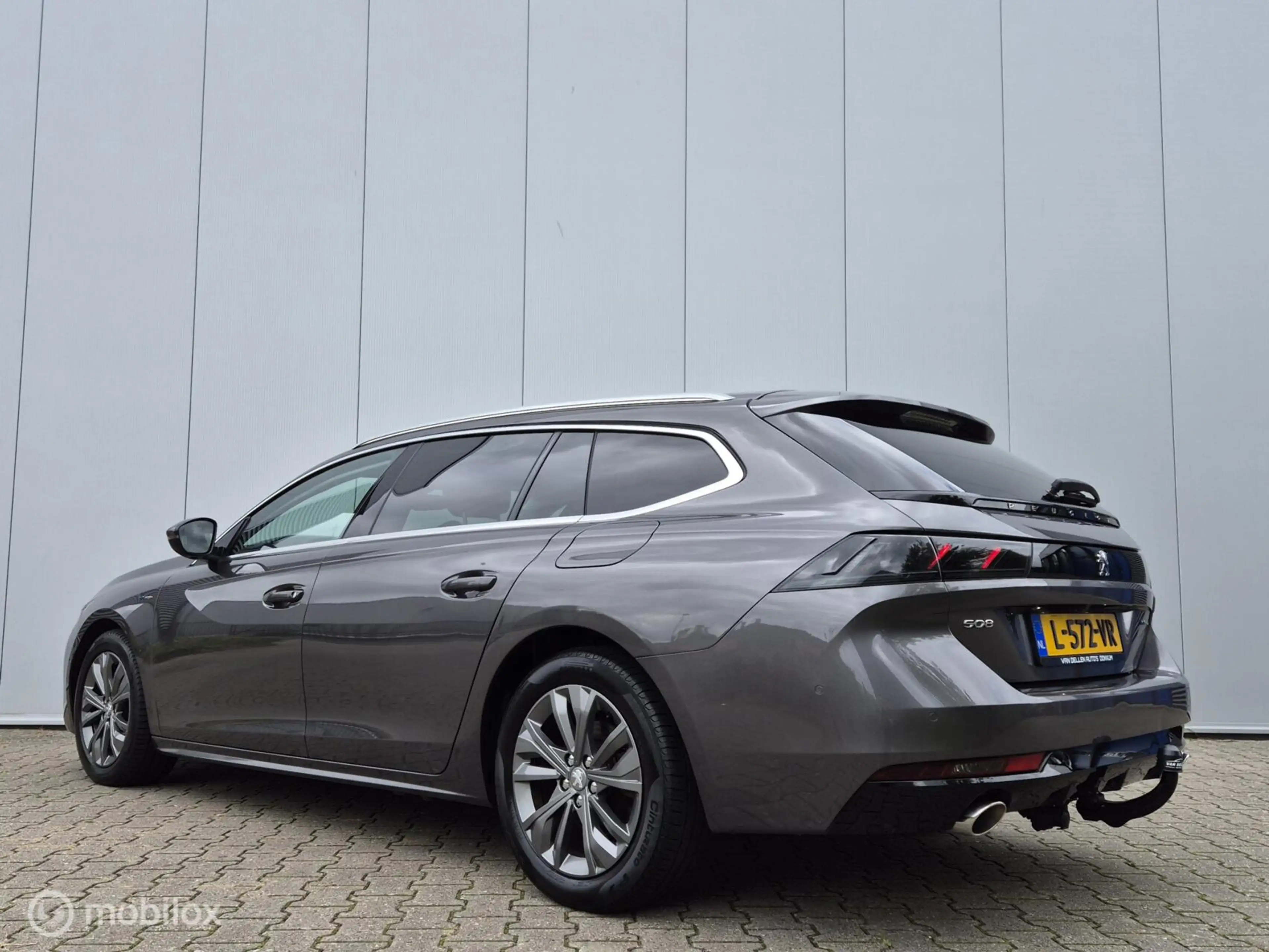Peugeot 508 SW 1.6 HYBRID ALLURE — photo 3