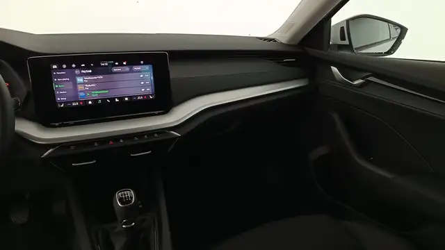 Skoda Octavia view 13