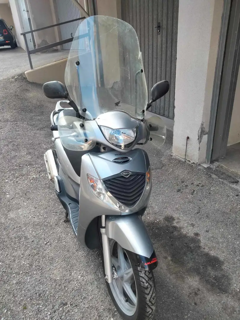 Honda SH 125 Szary - 1