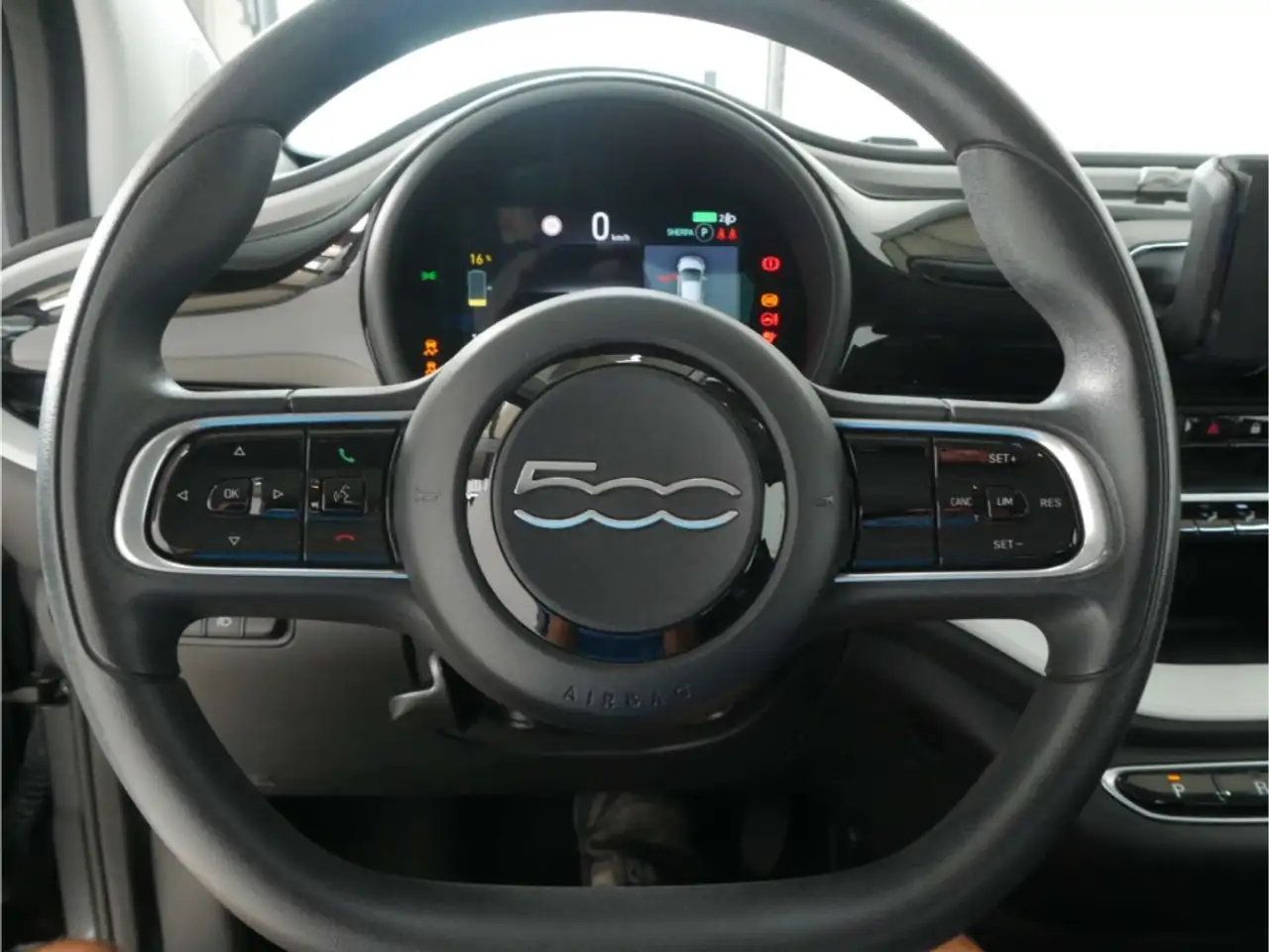 Fiat 500 E Action 23,8 Kwh, миниатюра 10