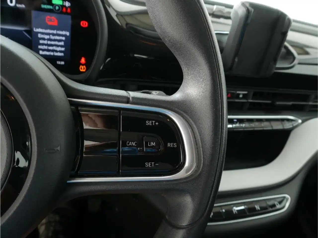 Fiat 500 E Action 23,8 Kwh, миниатюра 12
