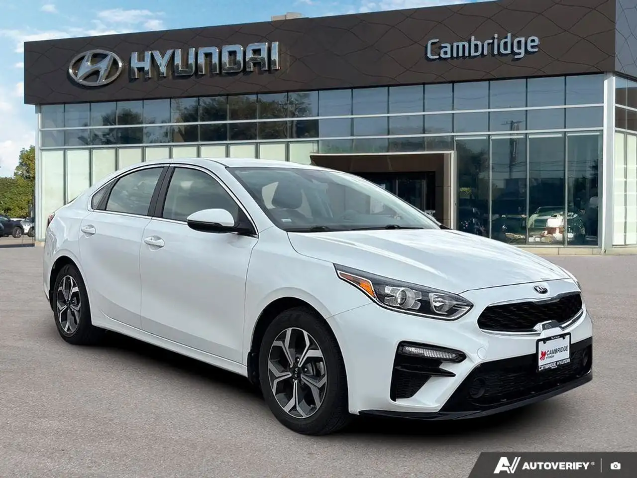 Kia Forte снимка Kia Forte