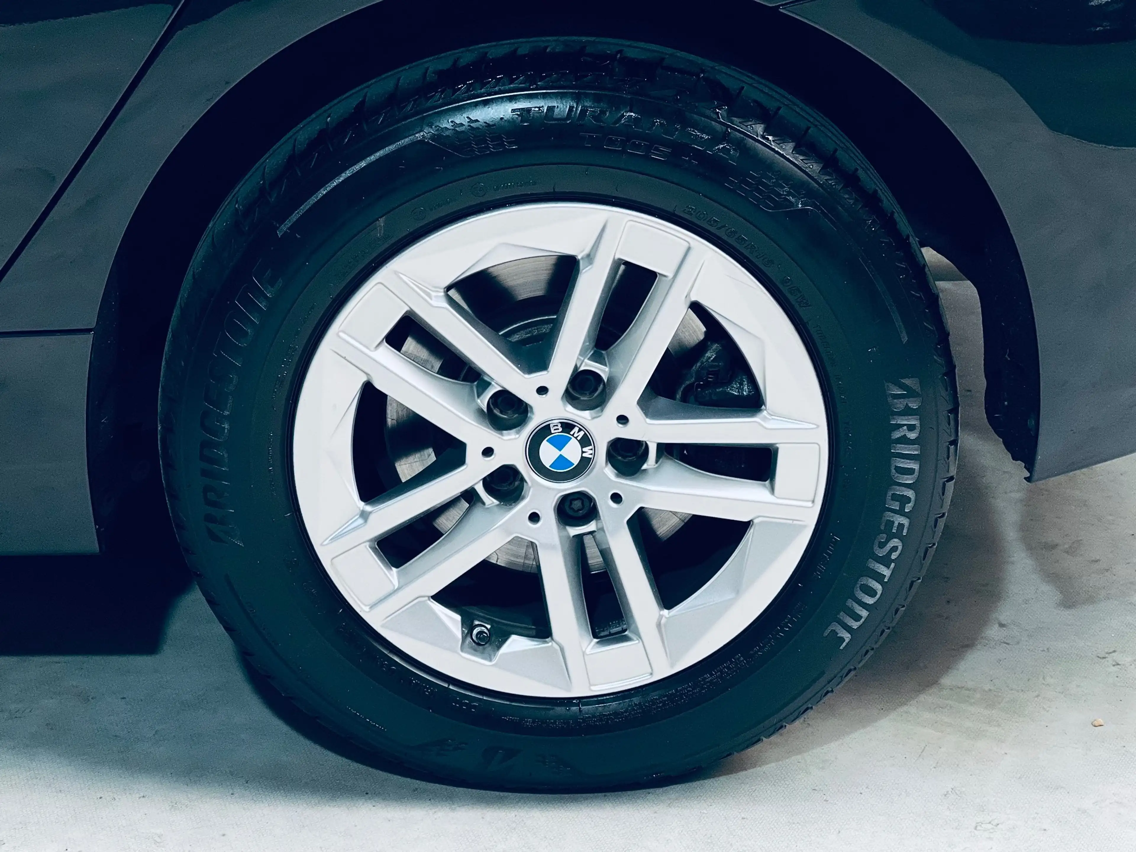 BMW 218 d Tourer **AUTOMATIQUE**VIRTUAL COCKPIT**CUIR**EURO6d** — photo 8