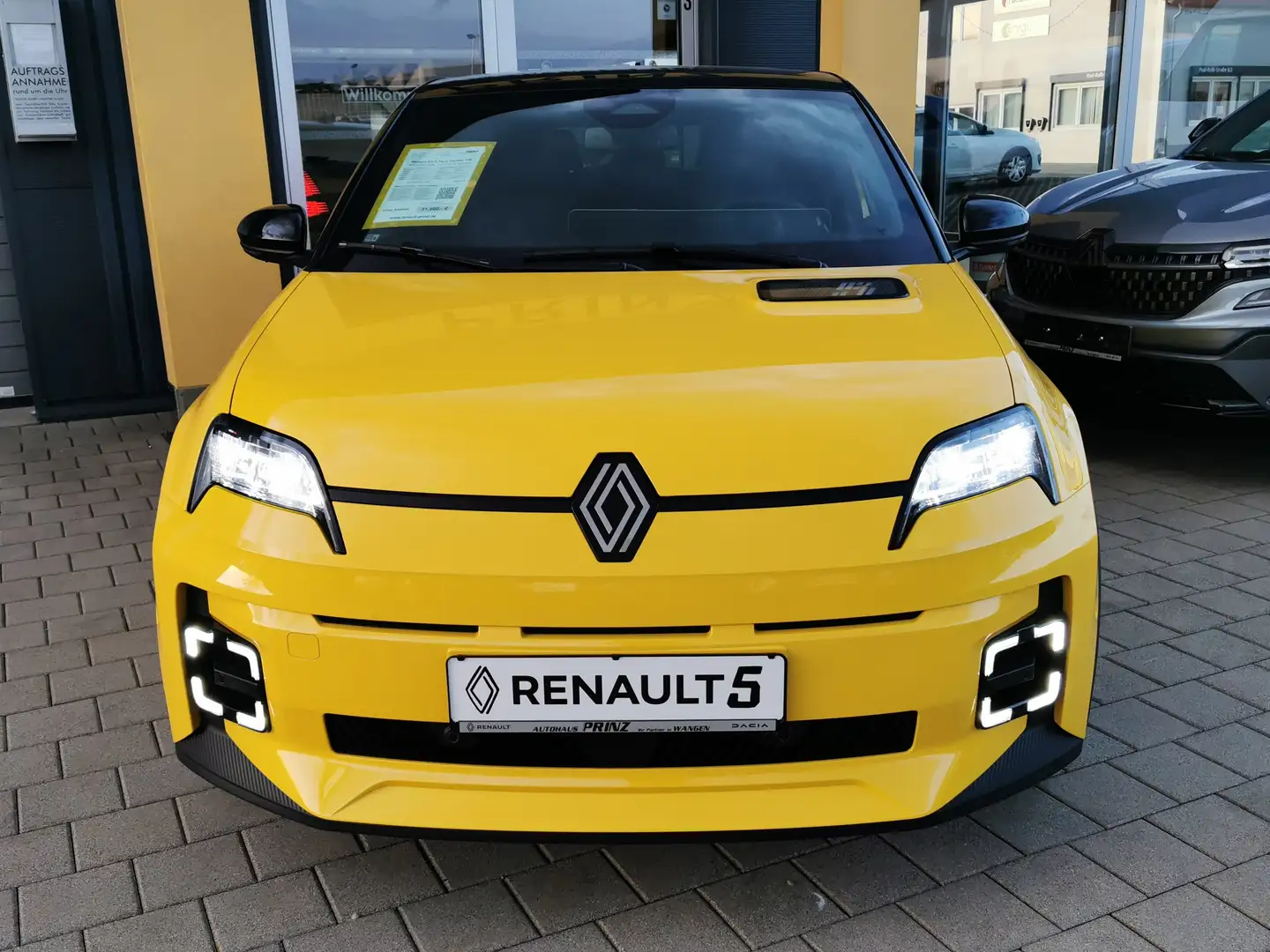 Renault R 5 E-Tech Techno 150 Comfort Range [Winter-Paket*GJR] Gelb - 2