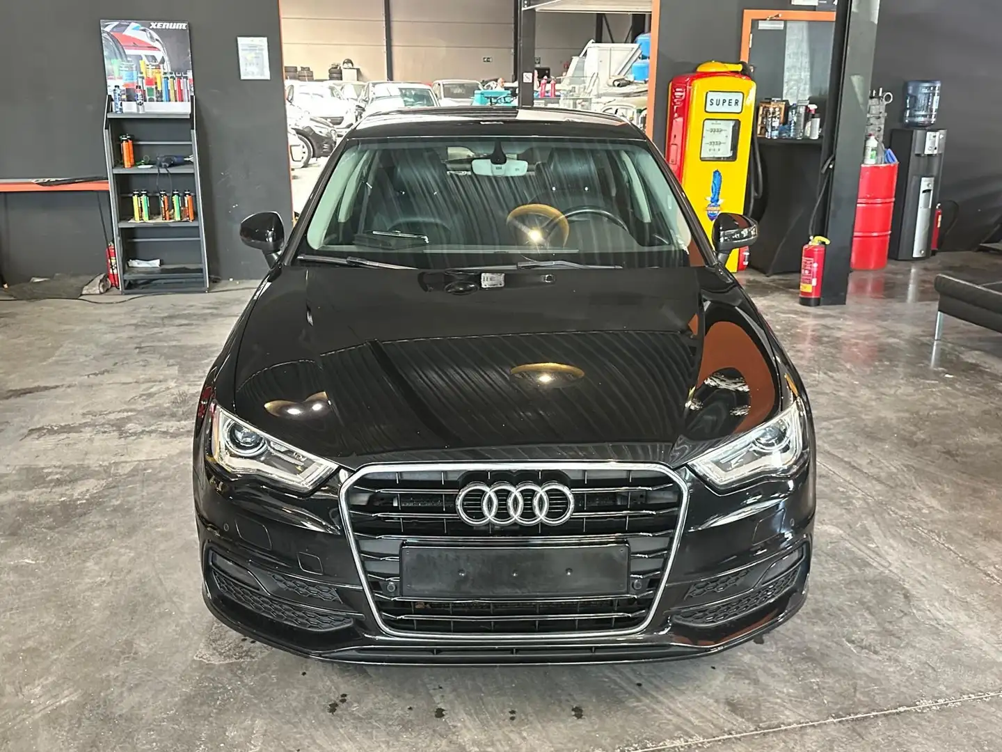 Audi A3 A3 Sportback 1.6 TDi S-LINE//12 MOIS DE GARANTIE Noir - 2
