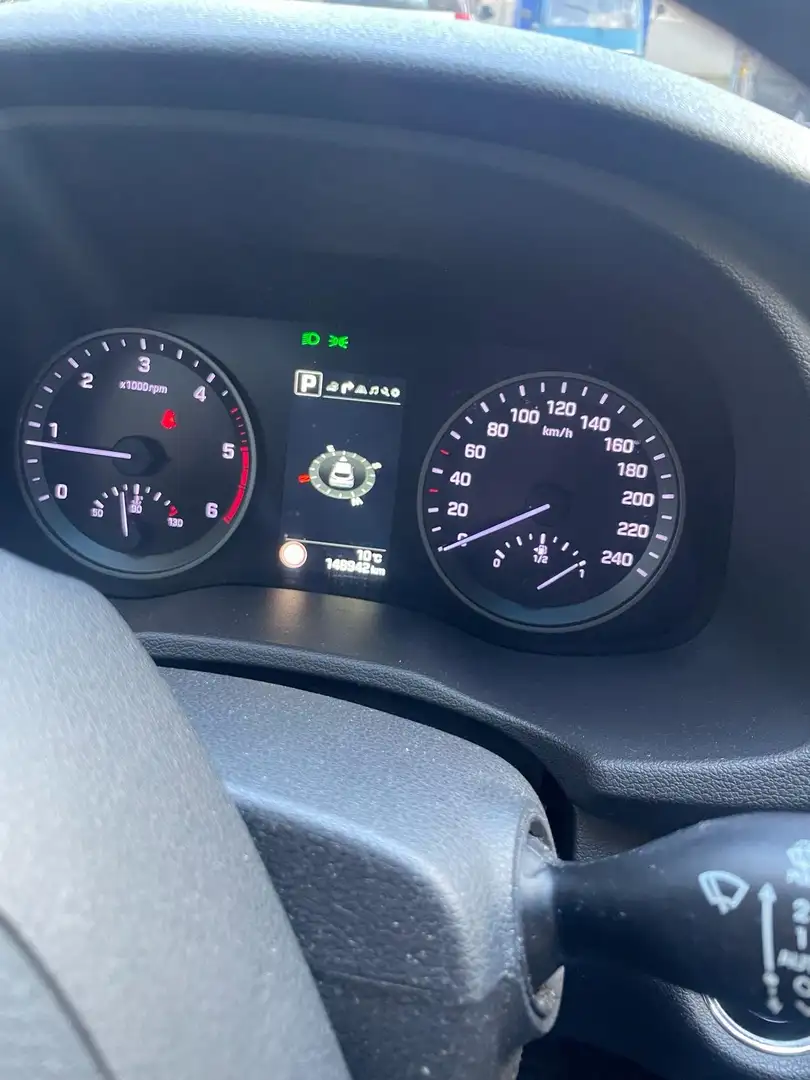 Hyundai TUCSON Tucson II 2015 1.7 crdi Xpossible 2wd 141cv dct Nero - 1