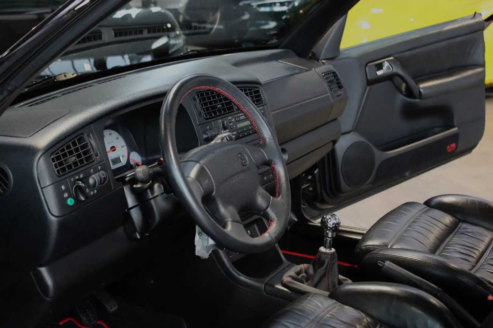 Volkswagen Golf GOLF III CABRIO 2.0 GTI - 1A GEPFLEGT - 1 OF 1 - Schwarz - 2