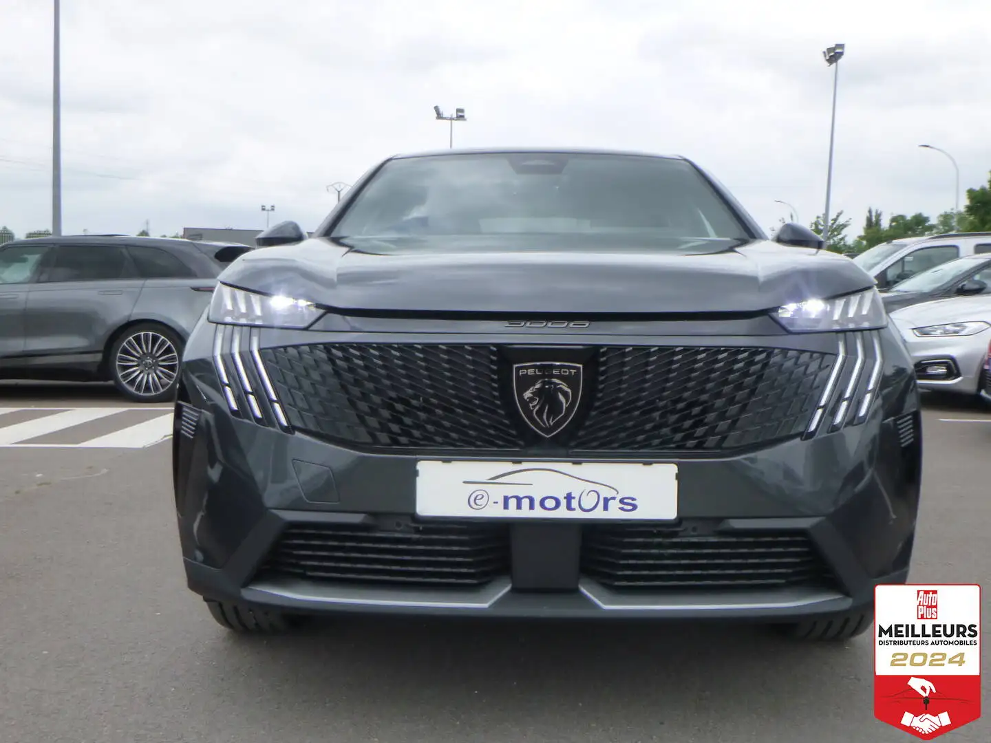 Peugeot 3008 Hybrid 136 e-DCS6 GT Gris - 2