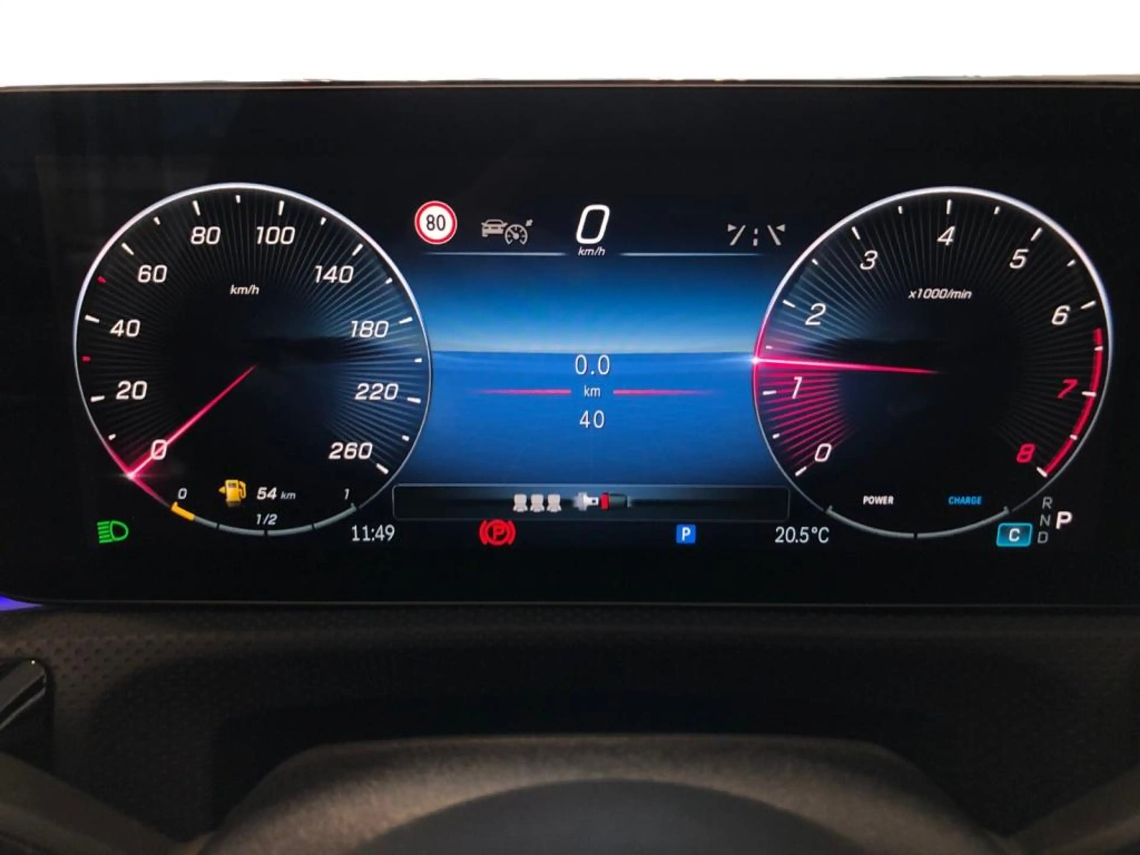 Mercedes-Benz CLA 200 Shooting Brake AMG+ILS+MBUX+MBeam+Night — photo 10