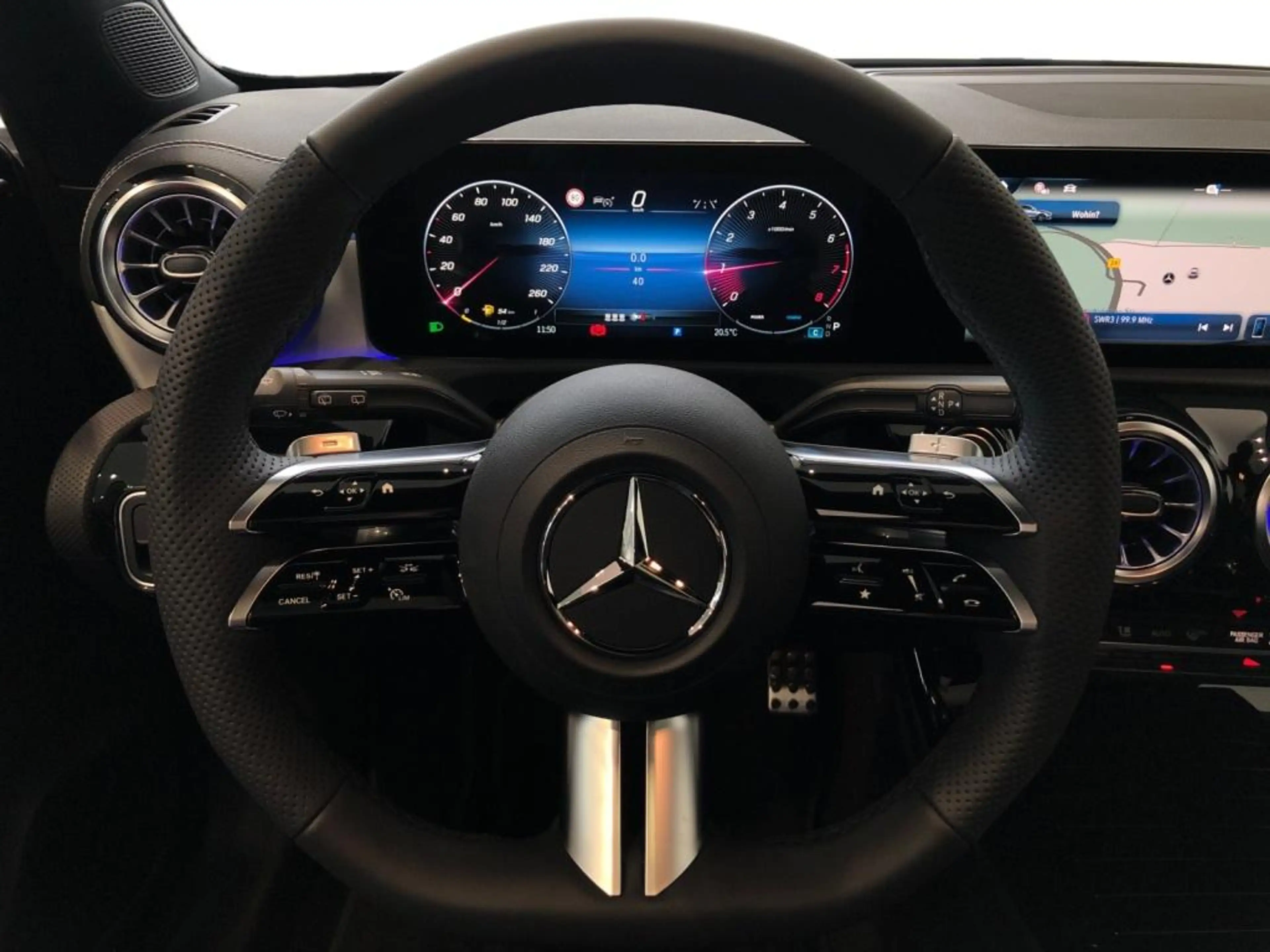 Mercedes-Benz CLA 200 Shooting Brake AMG+ILS+MBUX+MBeam+Night — photo 11