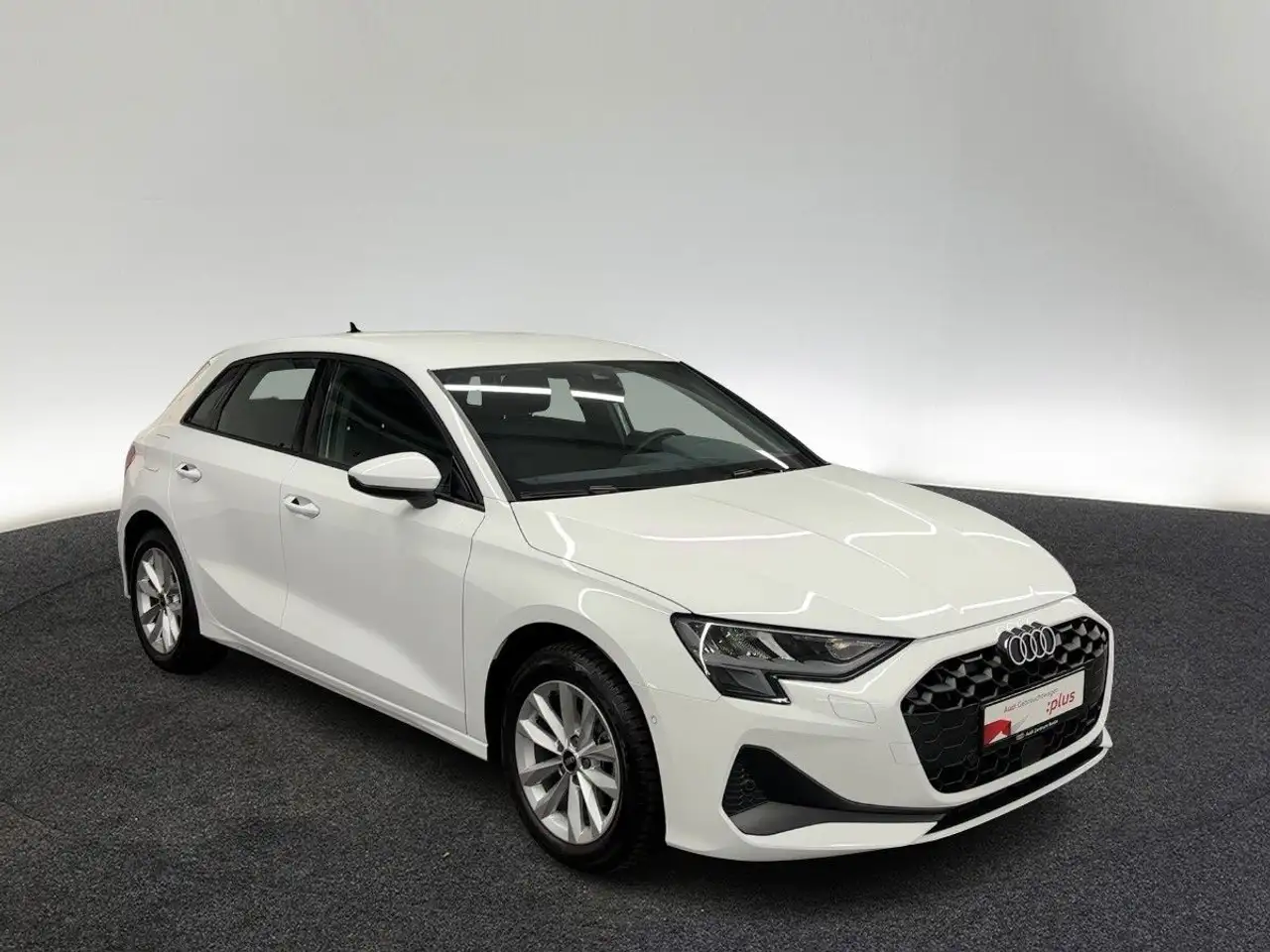 Audi A3 35 TFSI S tr. LED VIRTUAL RFK 8
