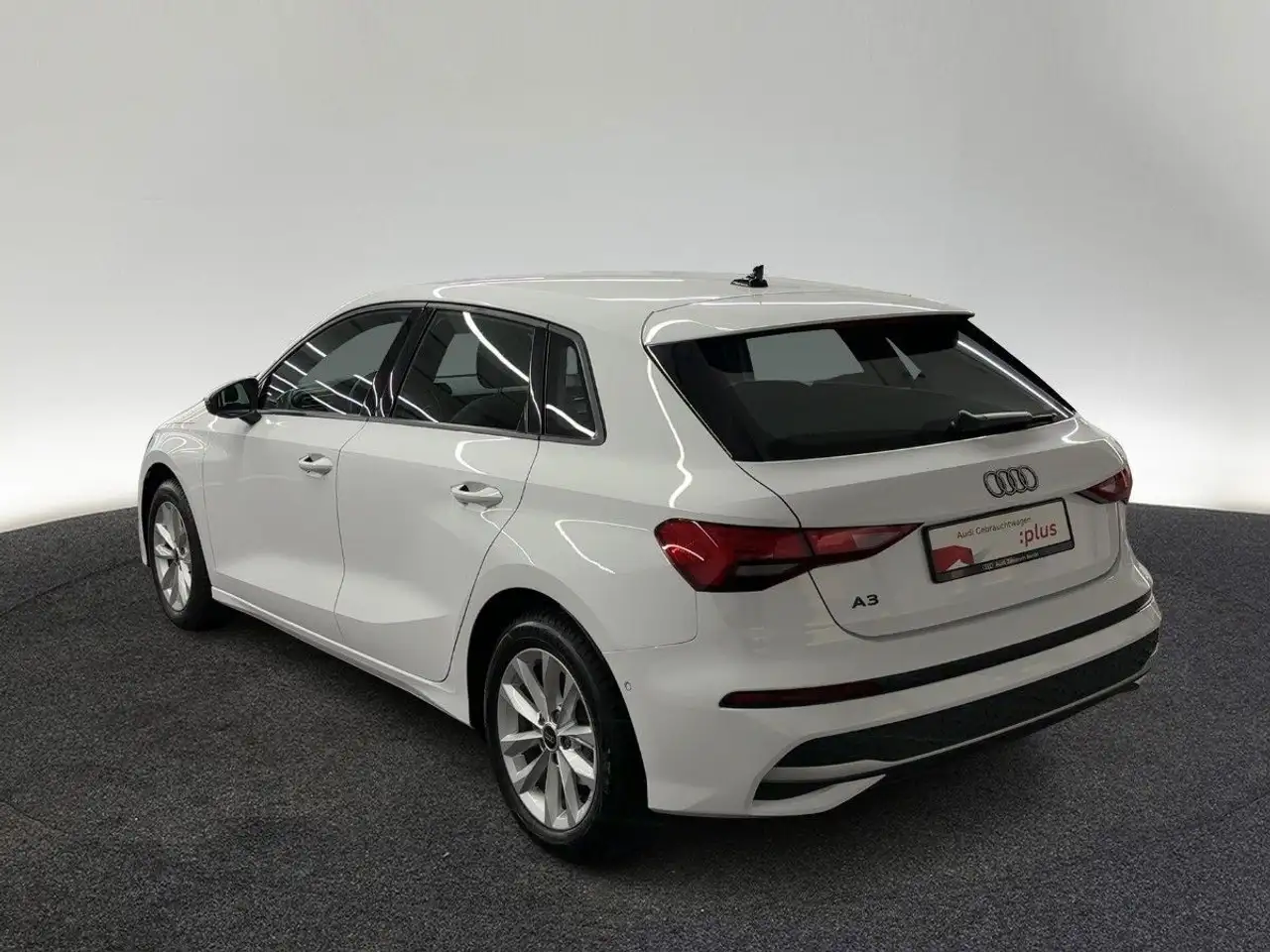 Audi A3 35 TFSI S tr. LED VIRTUAL RFK 4