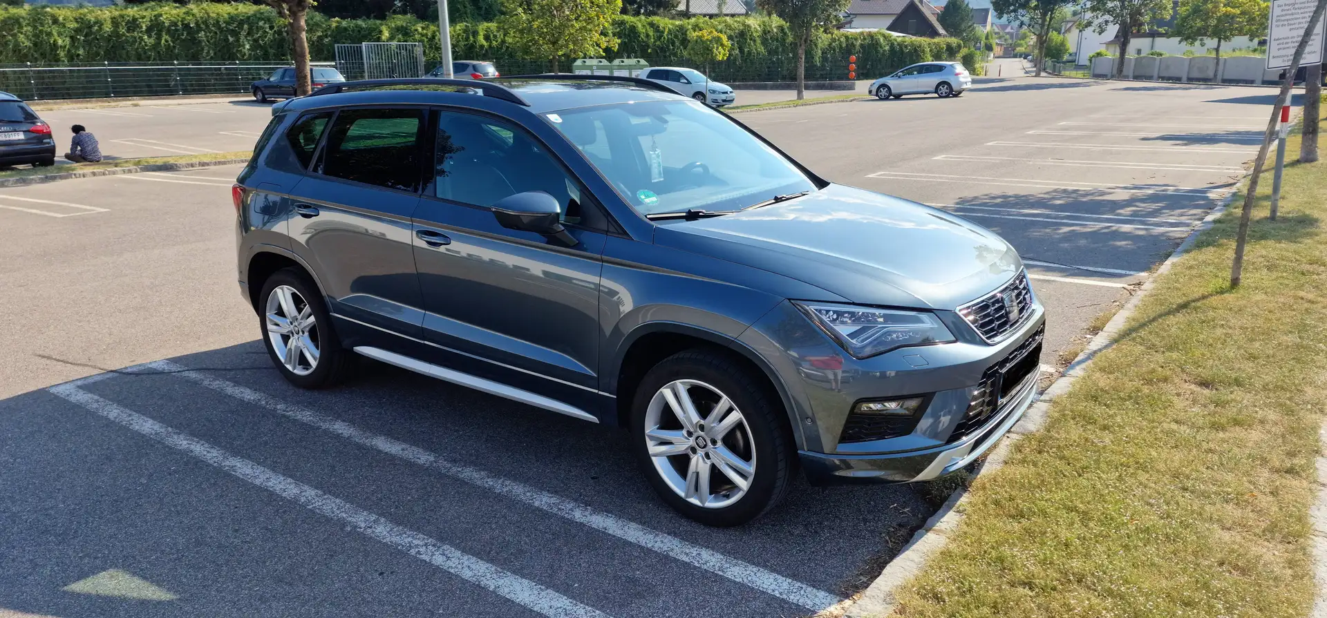 SEAT Ateca Ateca 1,5 FR ACT TSI FR Grau - 1