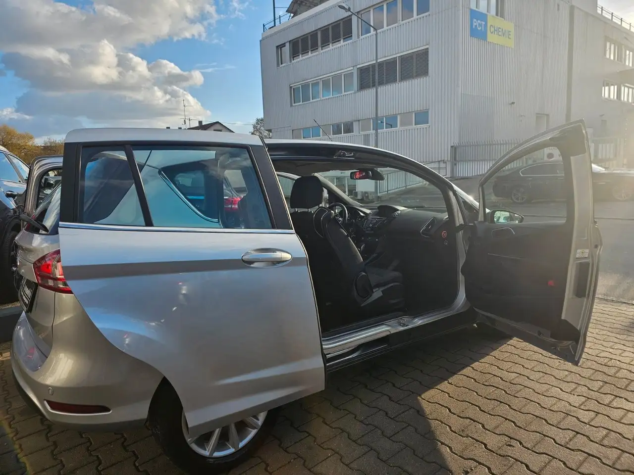 Das Auto