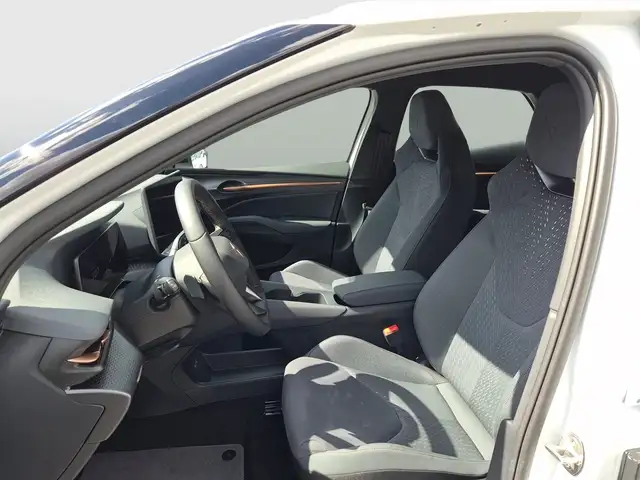 Cupra Raval view 8