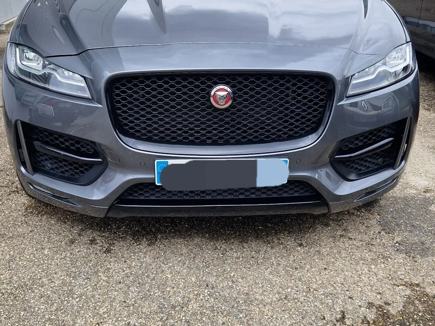 Jaguar F-Pace V6 3.0 D - 300 ch AWD BVA8 R-Sport Gris - 1