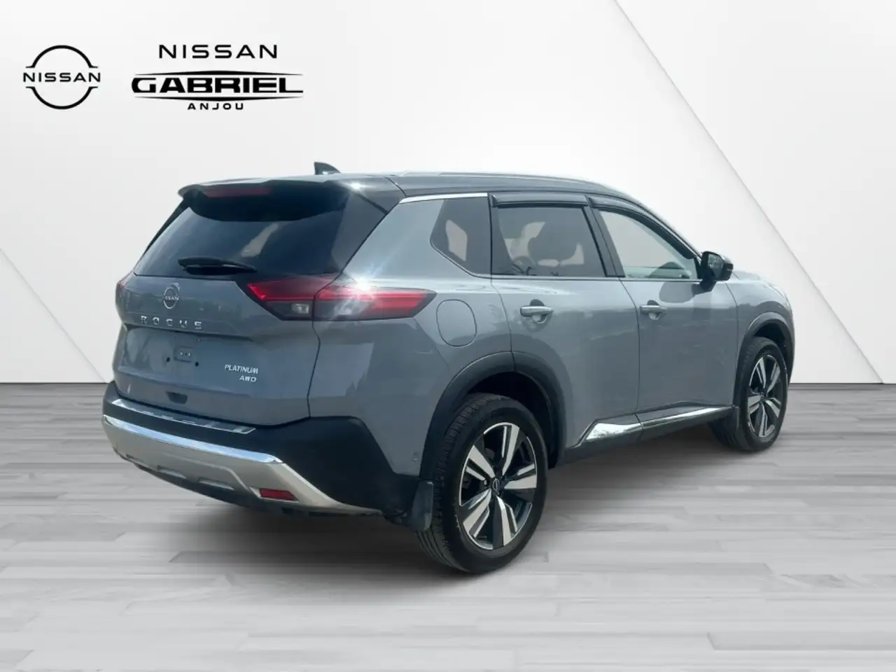 Nissan Rogue снимка Nissan Rogue
