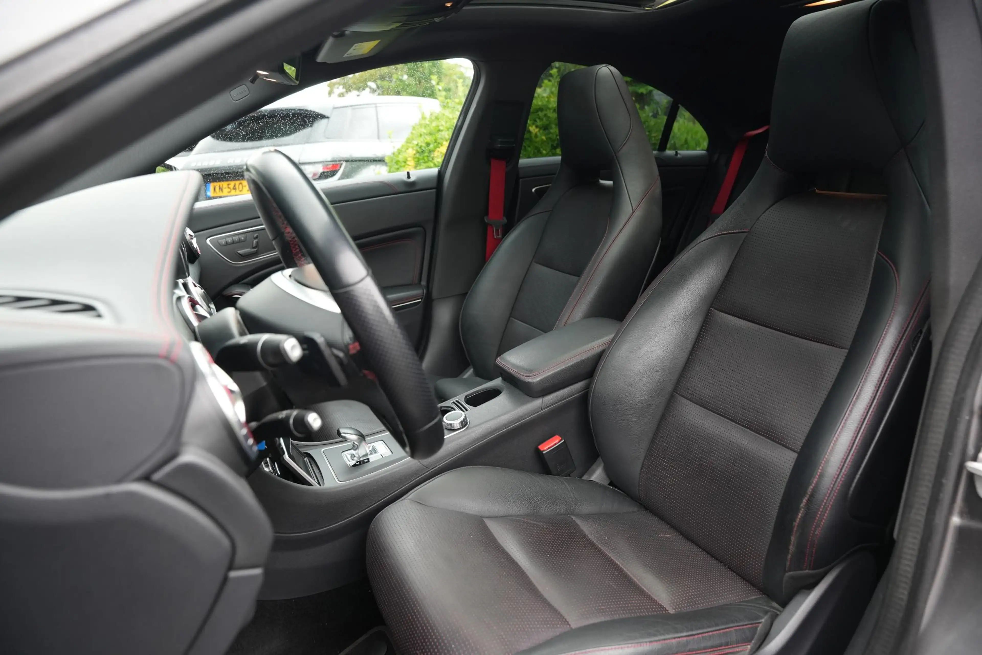 Mercedes-Benz CLA 45 AMG 4MATIC Panoramadak Leer Memory Stoelverw. Camera — photo 4