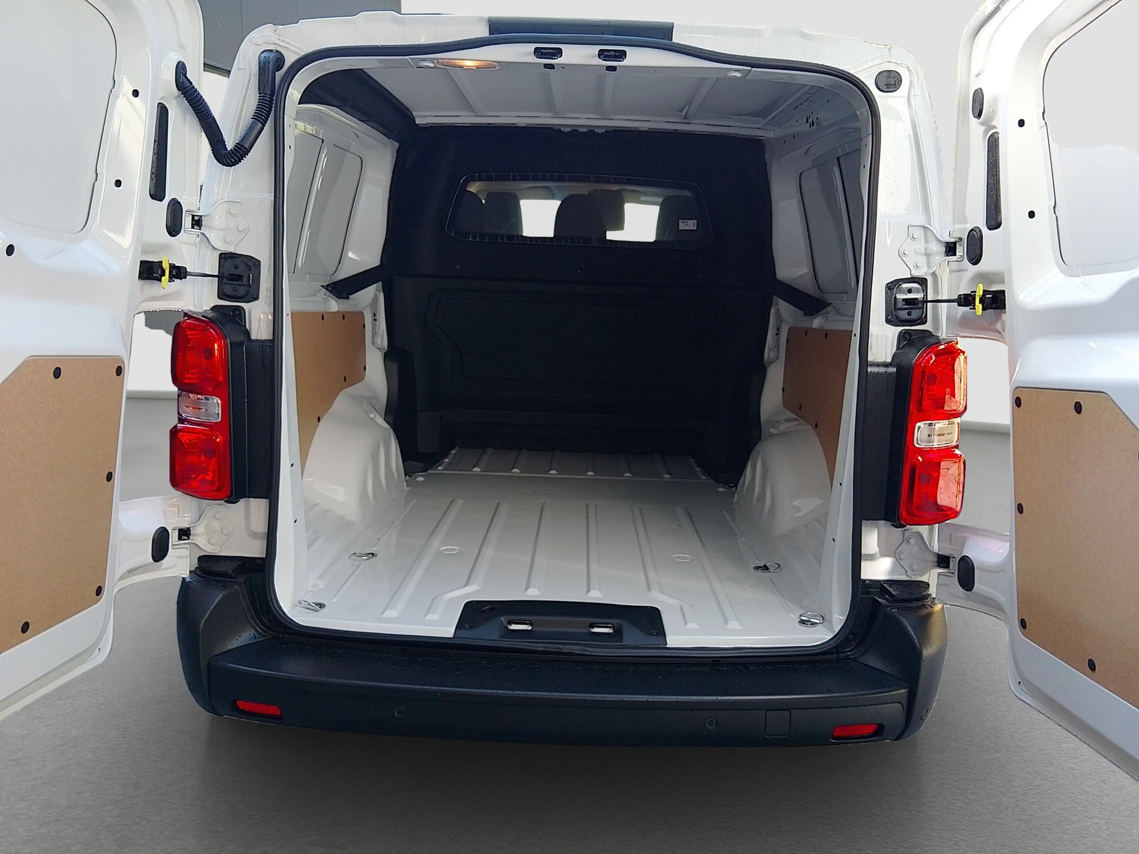 Peugeot Expert e-Expert DK L3 75kWh Batterie — photo 13