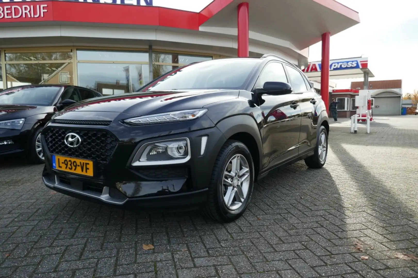 Hyundai KONA 1.0T COMFORT  120 PK  TREKHAAK/CAMERA/APPLE CARPLA Noir - 2
