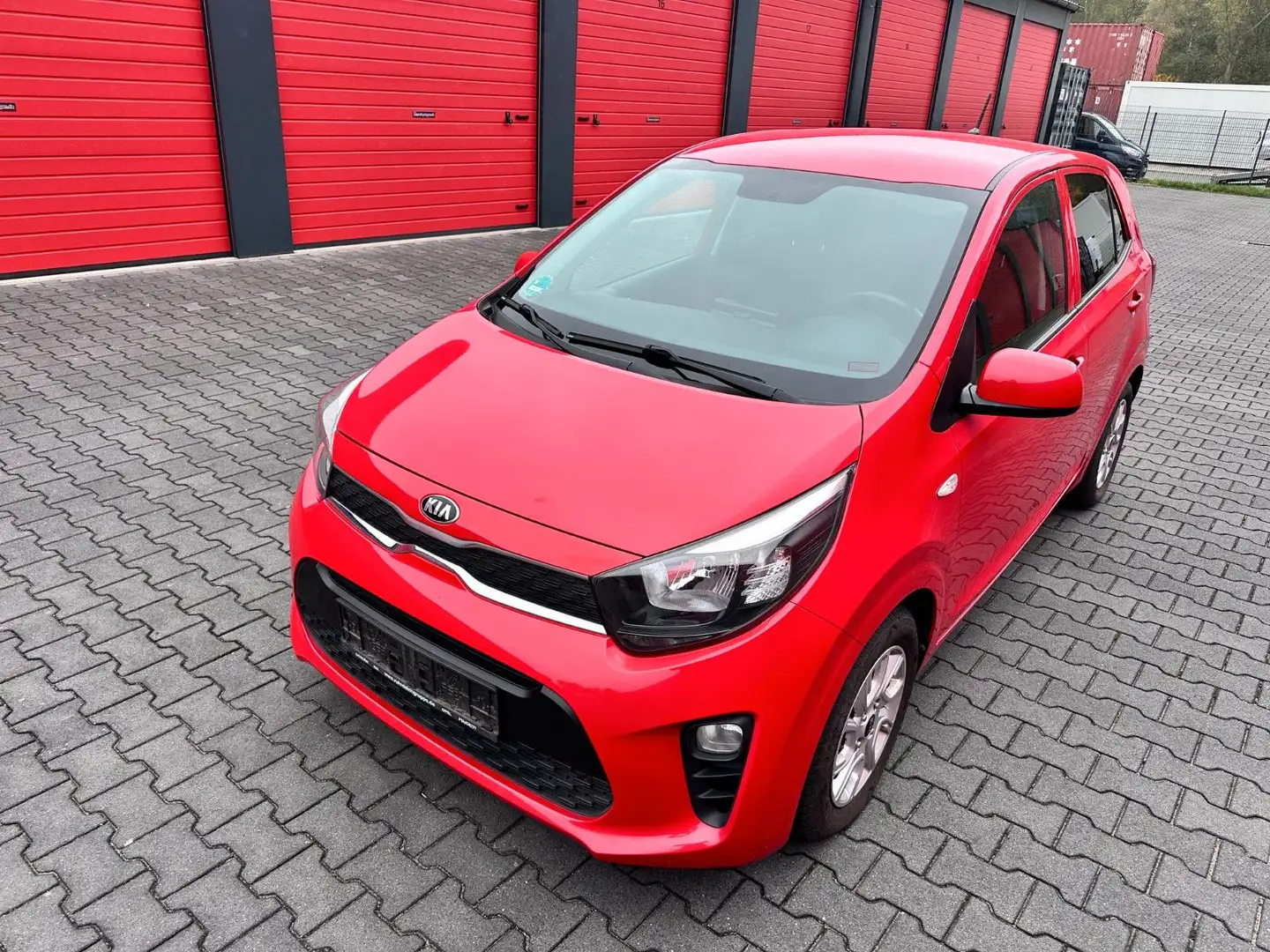 Kia Picanto Dream Team Rouge - 1