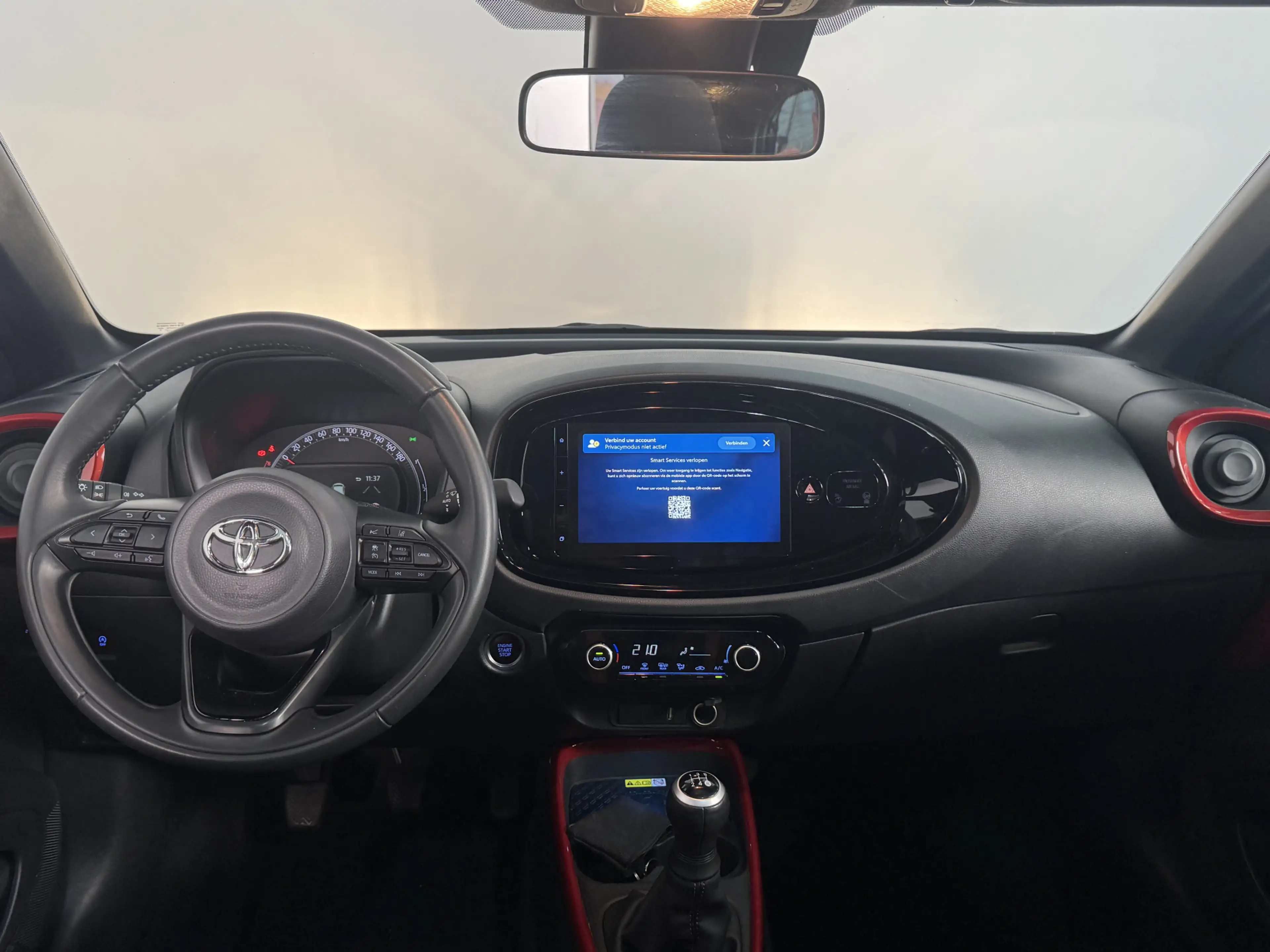 Toyota Aygo X 1.0 VVT-i MT Envy Limited | Canvas dak | CarPlay | — photo 2