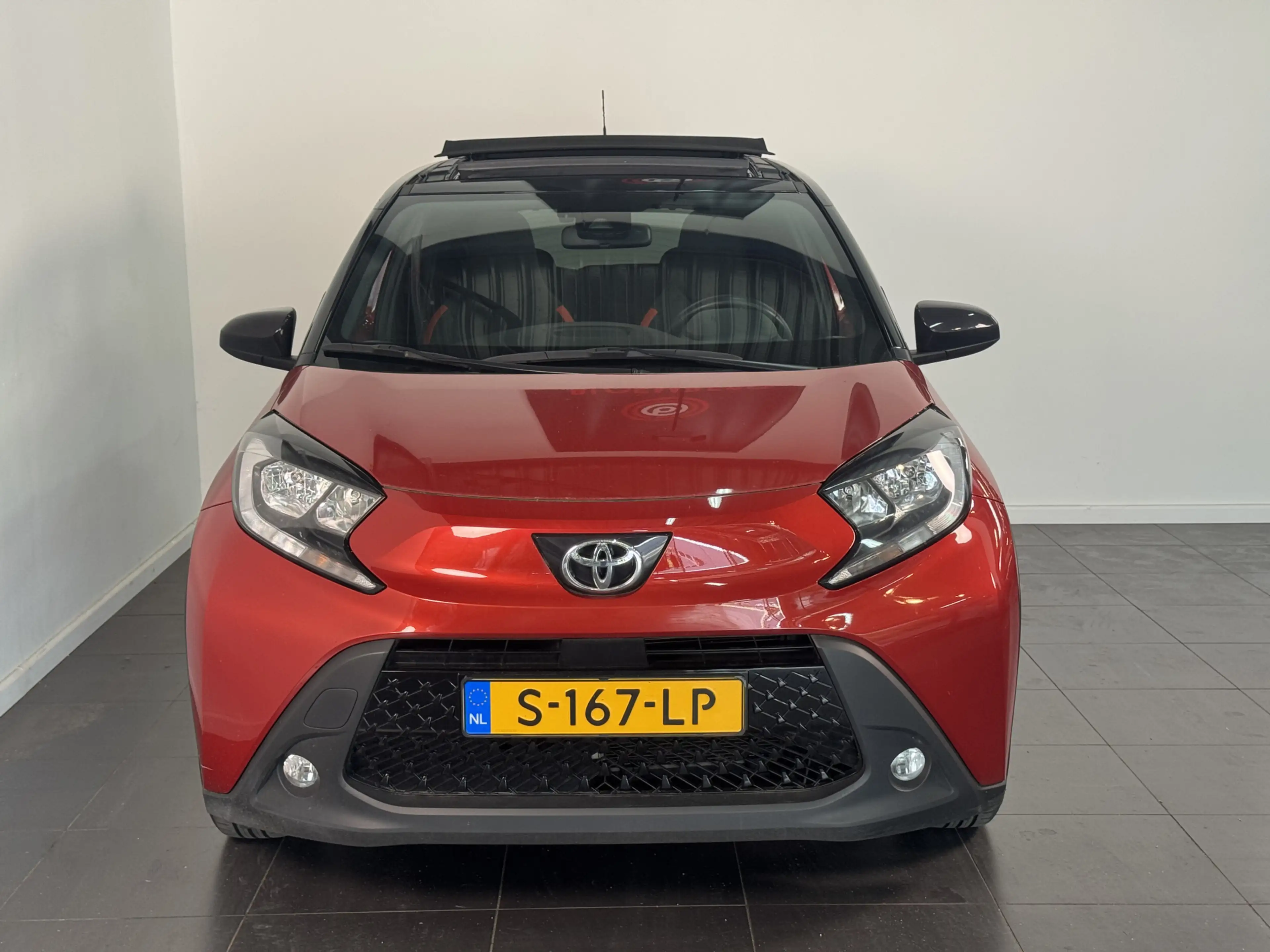 Toyota Aygo X 1.0 VVT-i MT Envy Limited | Canvas dak | CarPlay | — photo 3