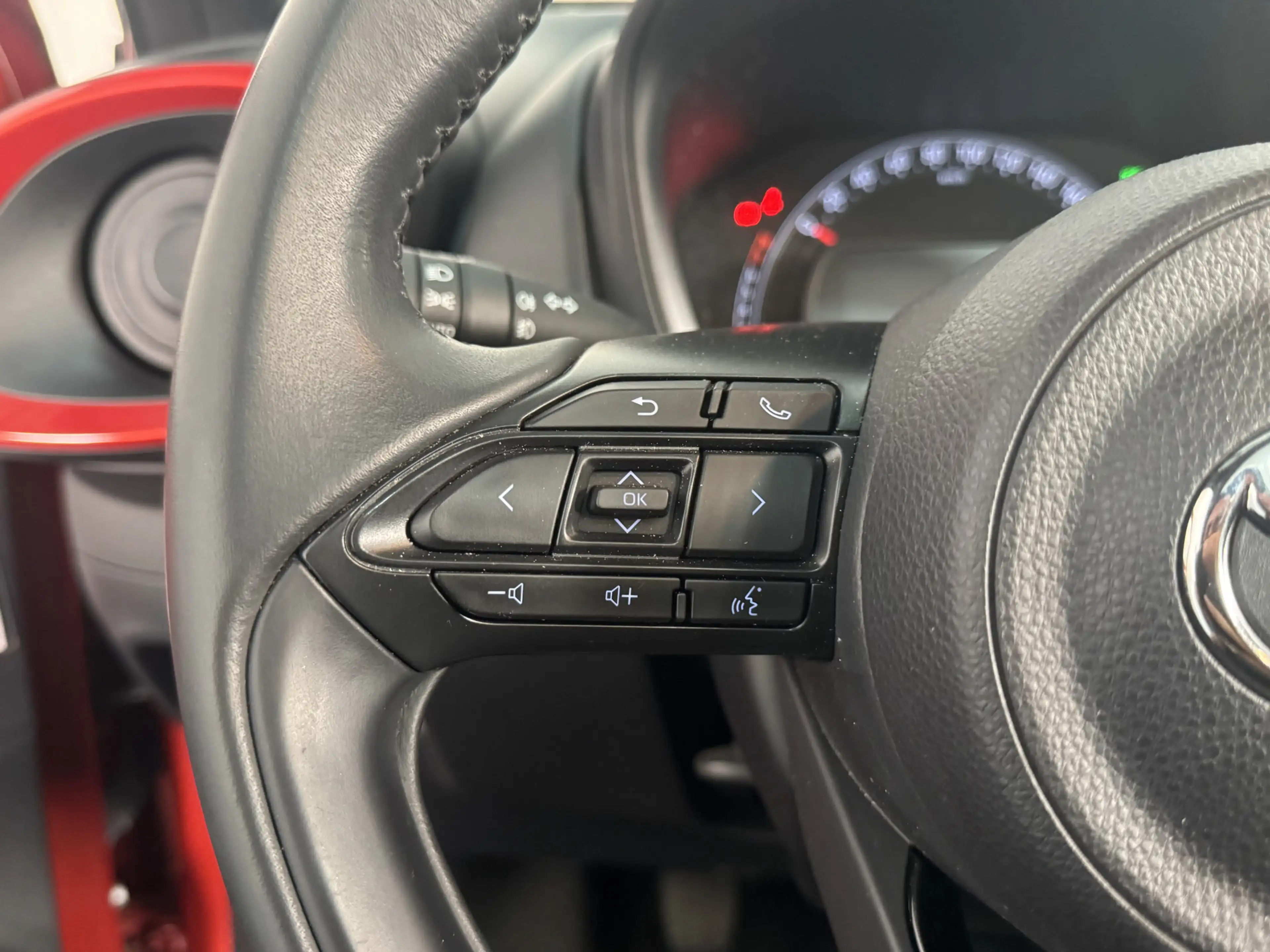 Toyota Aygo X 1.0 VVT-i MT Envy Limited | Canvas dak | CarPlay | — photo 15