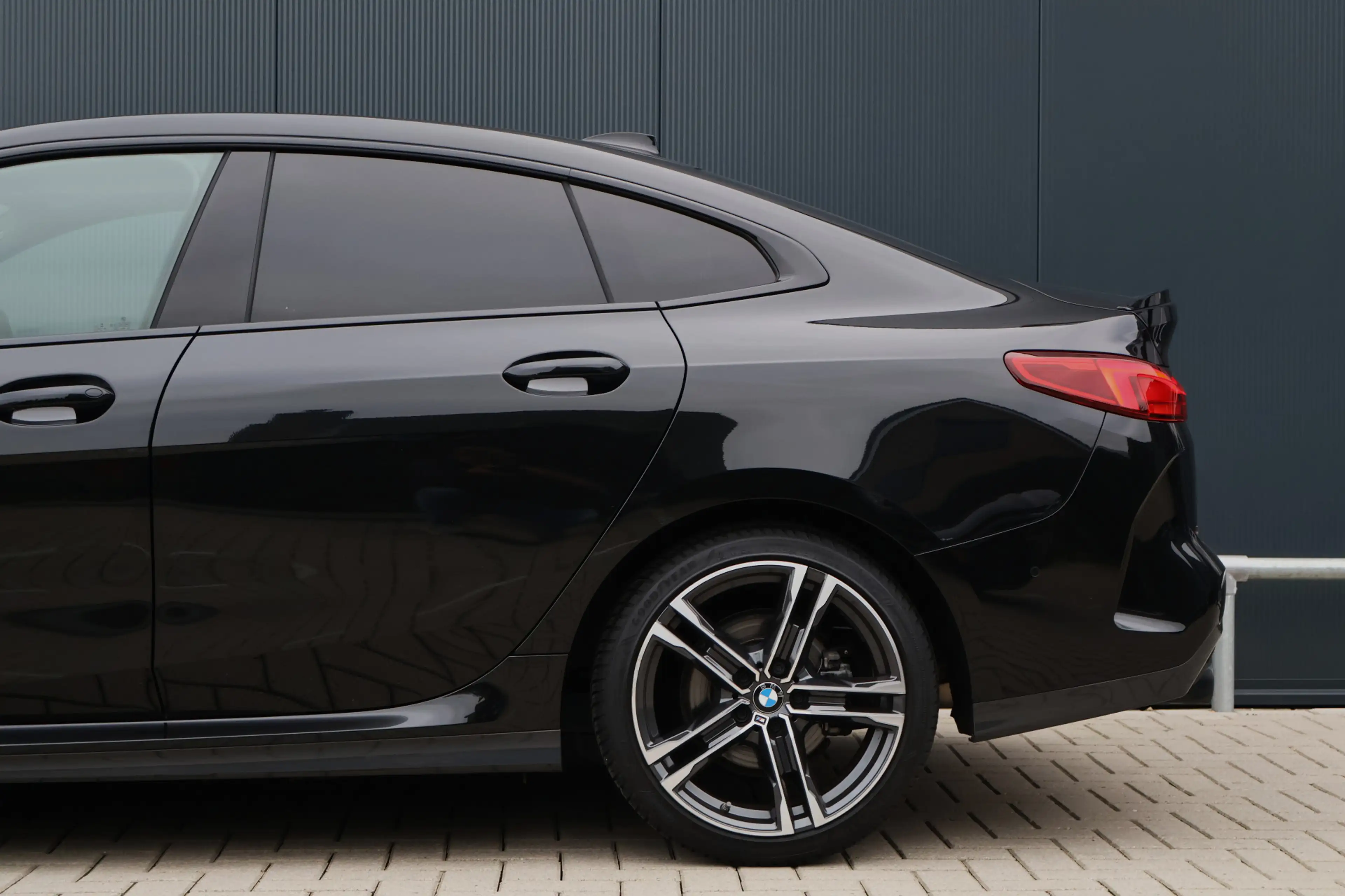 BMW 218 2-serie Gran Coupé 218i M-Sport Executive Edition — photo 14