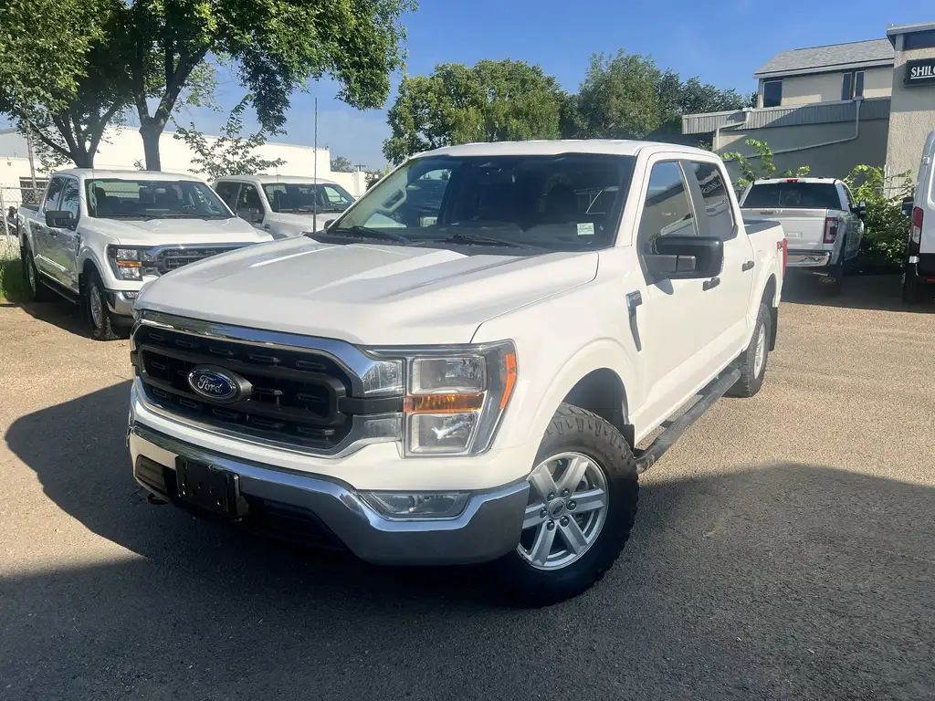 2021 Ford F-150 XLT SuperCrew 145 | Reverse Cam | Class IV Hitch | — photo 2