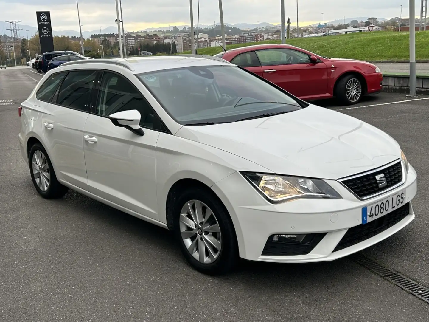 SEAT Leon ST 1.6TDI CR S&S Style 115 Wit - 2
