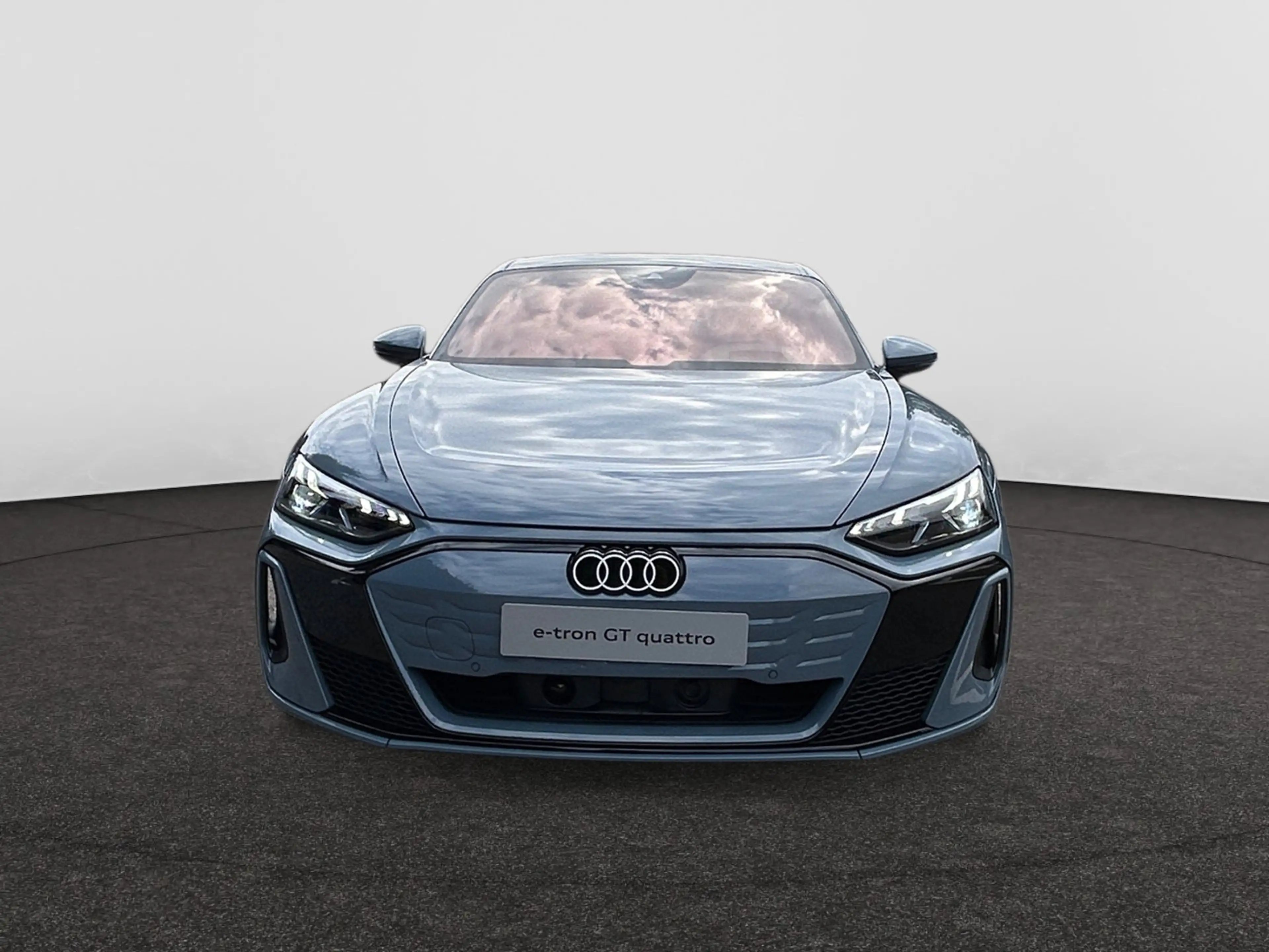 Audi e-tron GT Audi S e-tron GT     435 — photo 4