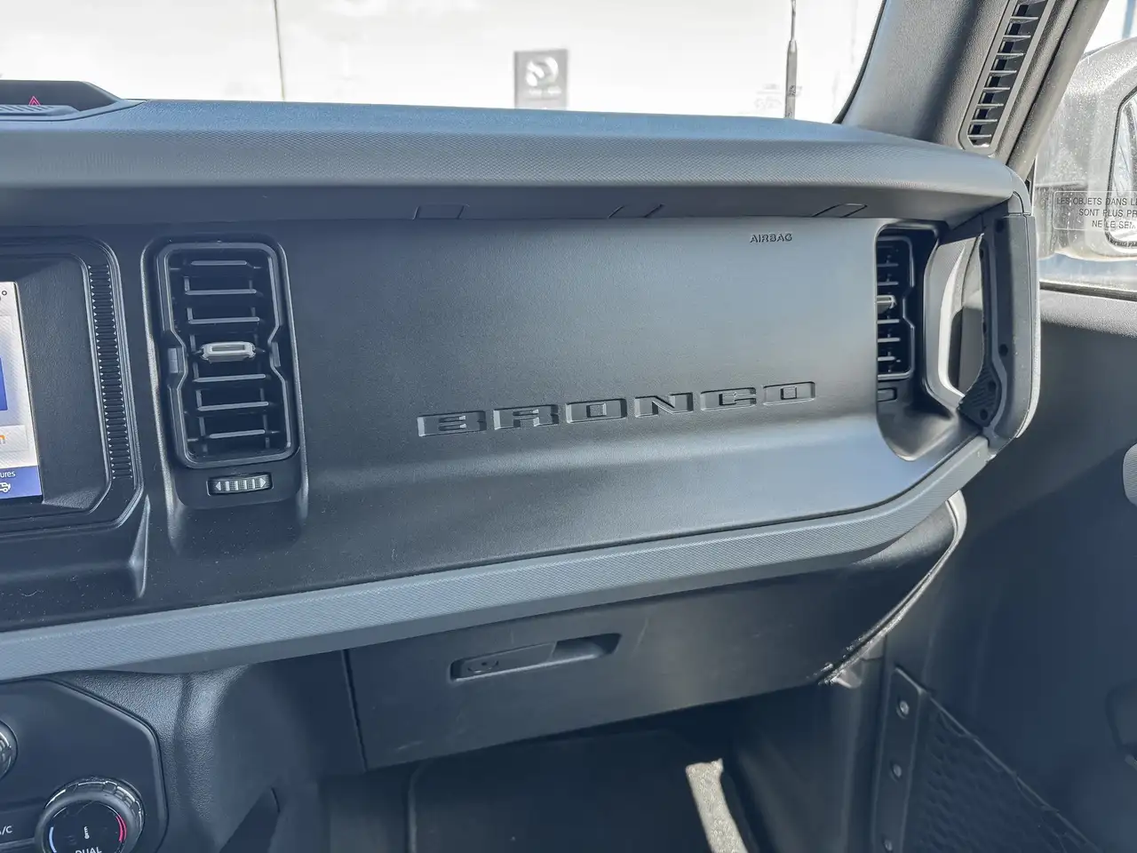 Ford Bronco снимка Ford Bronco