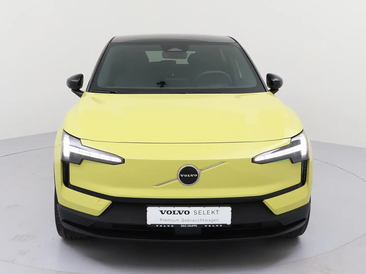 Volvo EX30 Plus 2WD Pure Electric H/K NAVI ACC LED Gelb - 2