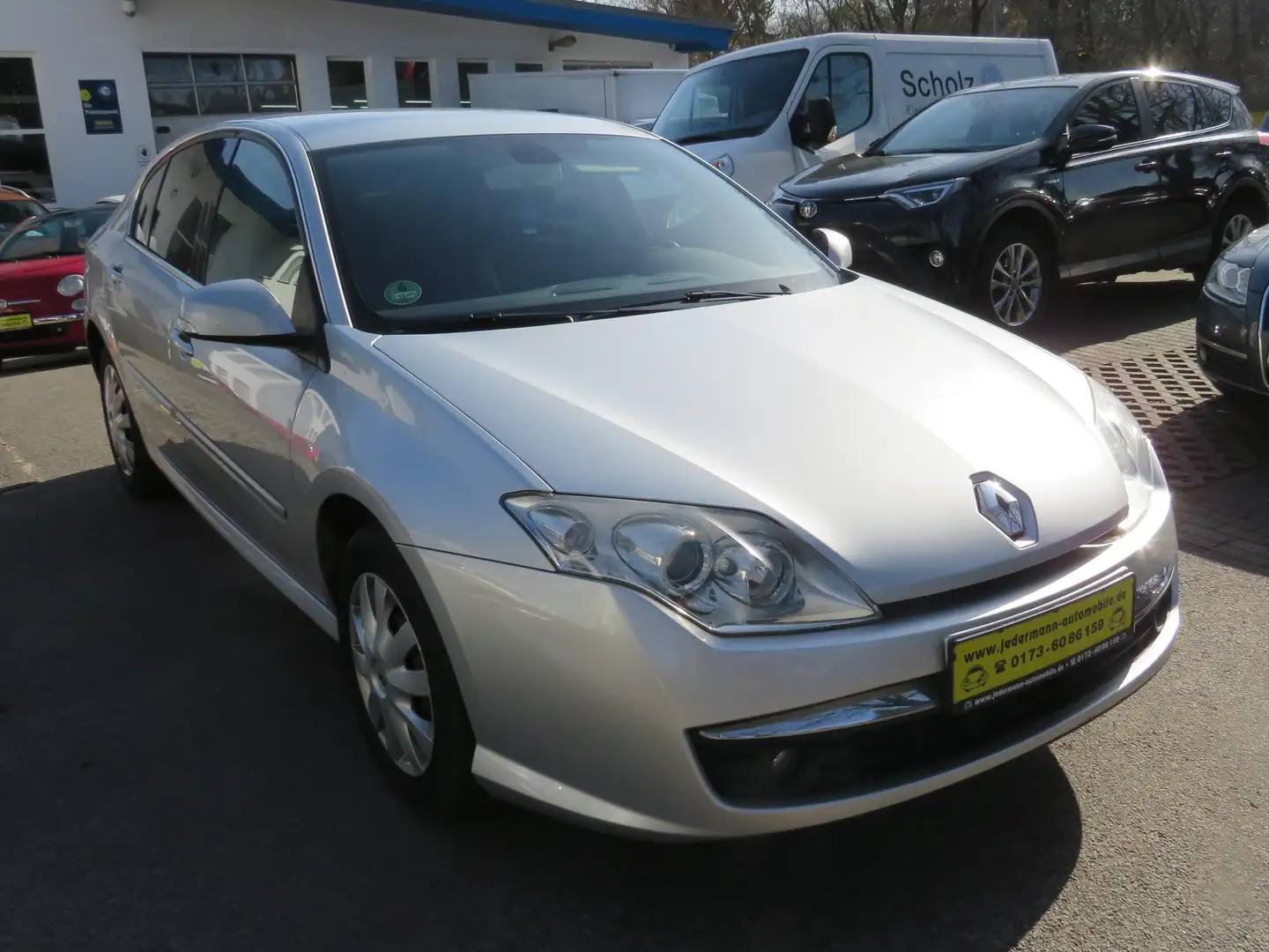 Renault Laguna Expression Silber - 1
