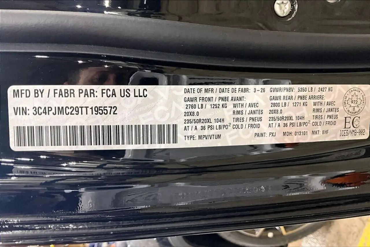 Jeep Cherokee снимка Jeep Cherokee