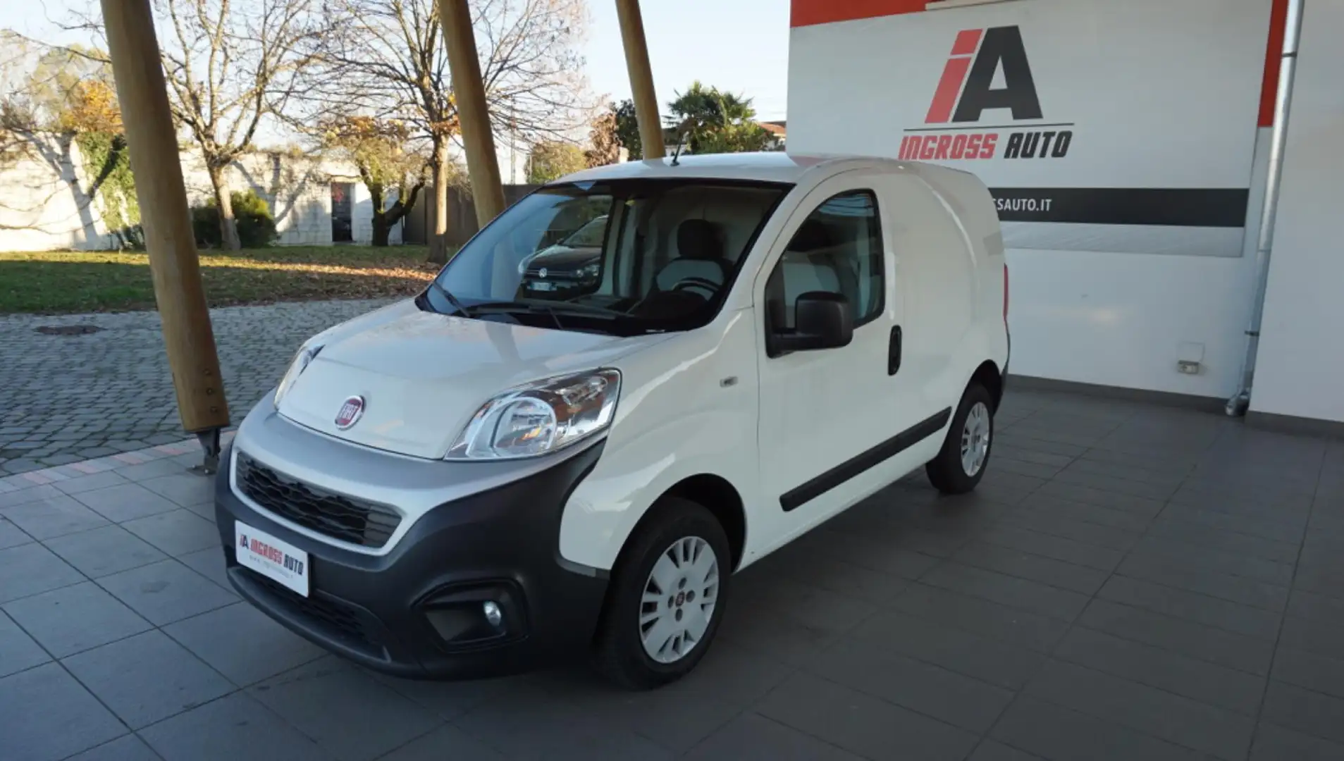 Fiat Fiorino 1.3 MJT 80CV Cargo SX Nero - 1