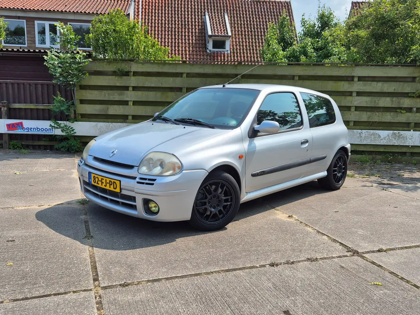 Renault Clio Clio 2.0-16V RS Zilver - 1