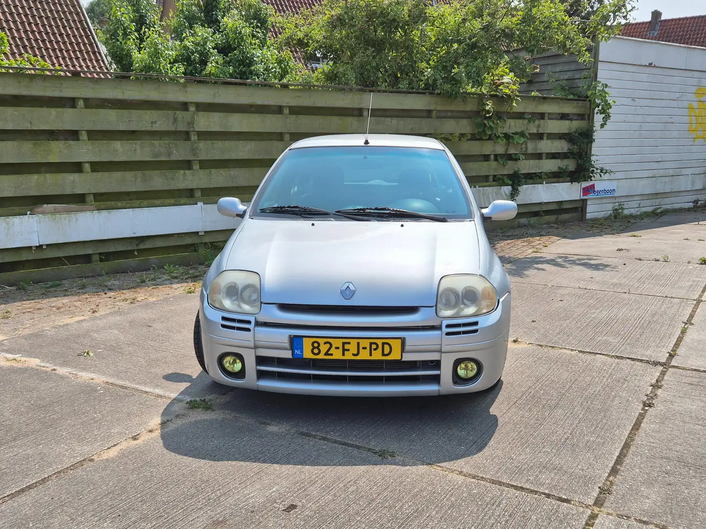 Renault Clio Clio 2.0-16V RS Zilver - 2