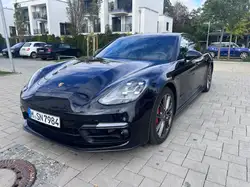 Porsche Panamera GTS / Garantie / Vollausstattung