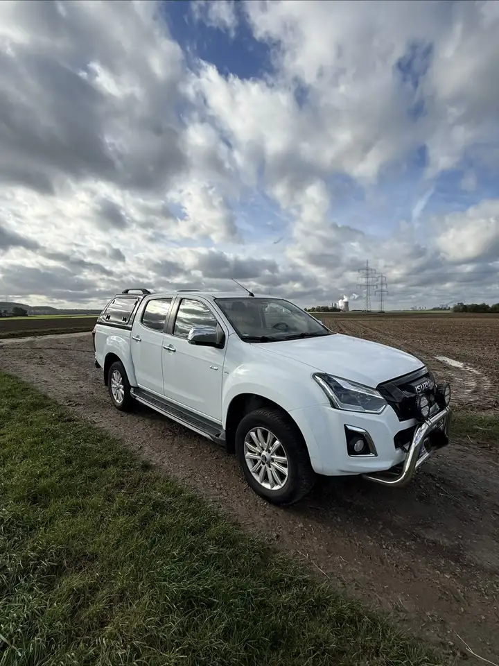 Isuzu D-Max