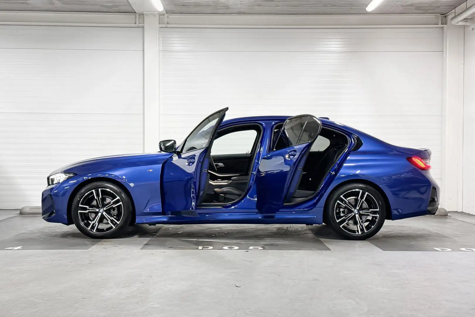 BMW 318 3 Serie Sedan 318i | M-Sport | Parking Assistant Blu/Azzurro - 2
