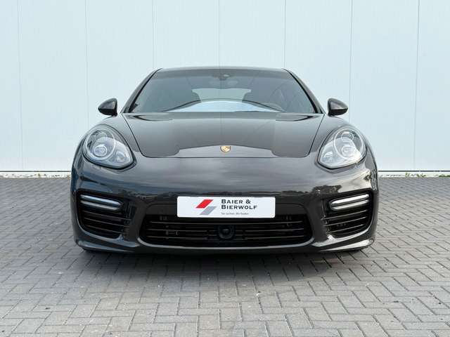Porsche Panamera GTS SPORT CHRONO AHK PDLS+ PDCC