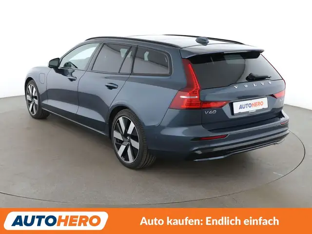 Volvo V60 view 4