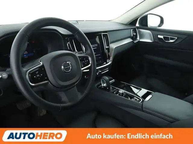 Volvo V60 view 11