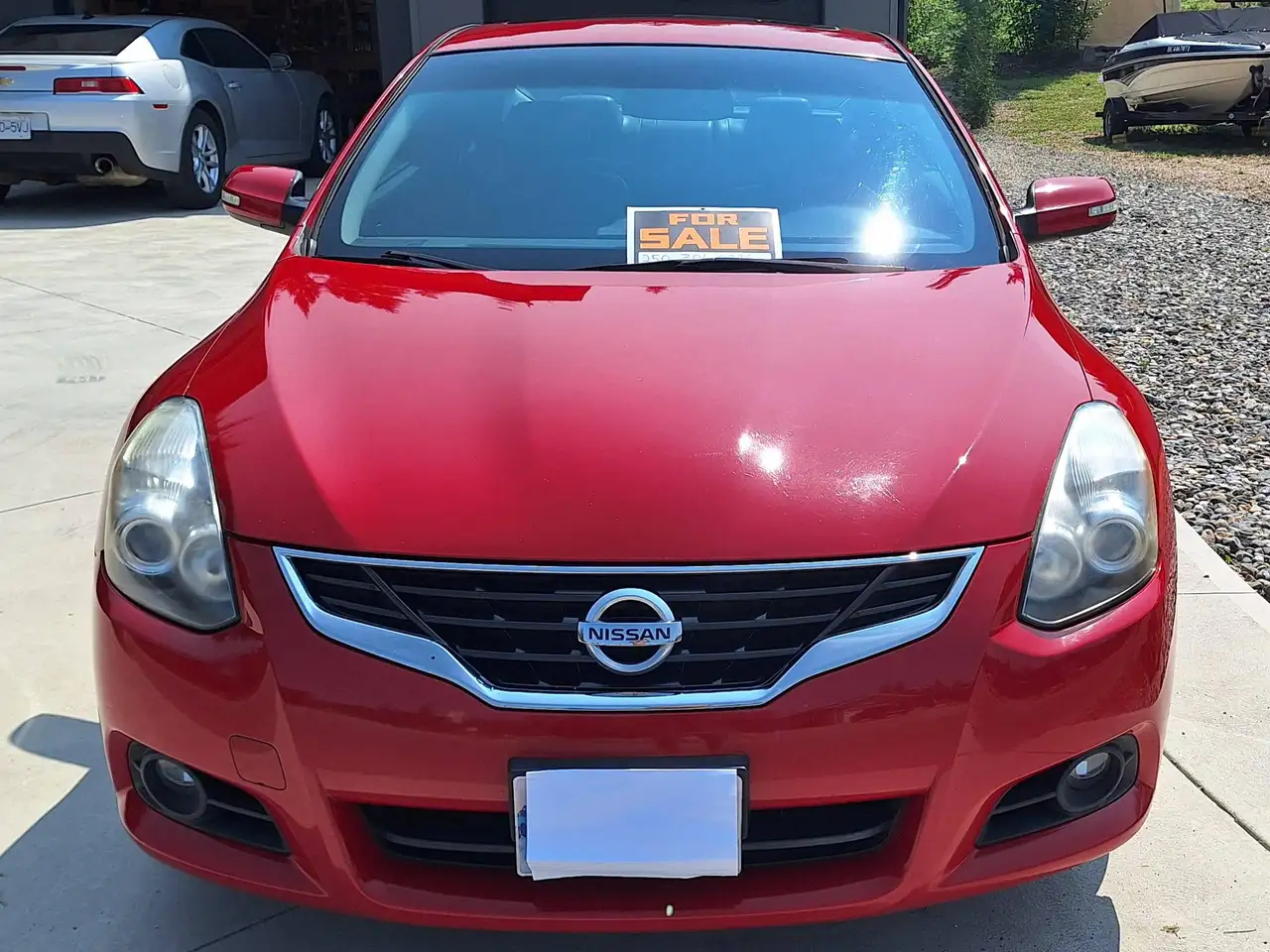 Nissan Altima photo Nissan Altima