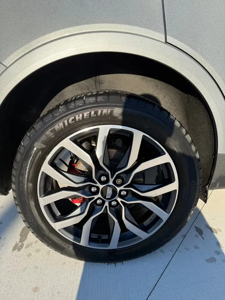 Cadillac XT5 снимка Cadillac XT5
