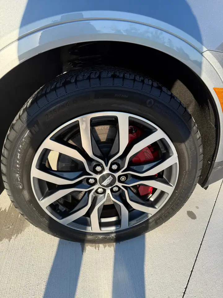 Cadillac XT5 снимка Cadillac XT5