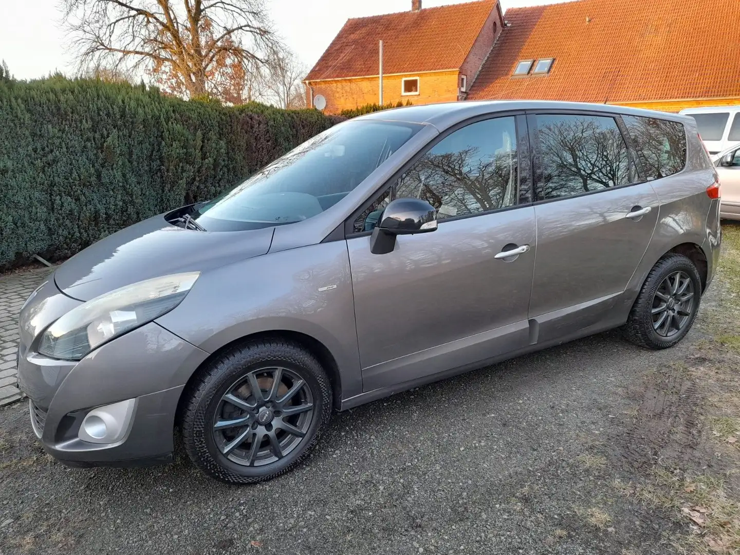 Renault Scenic III Grand BOSE Edition,7Sitzer Gris - 1