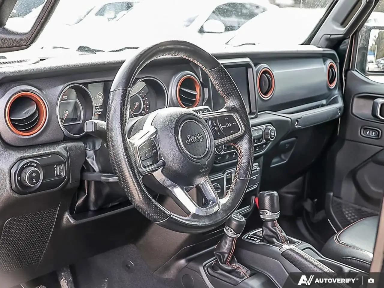 Jeep Gladiator снимка Jeep Gladiator